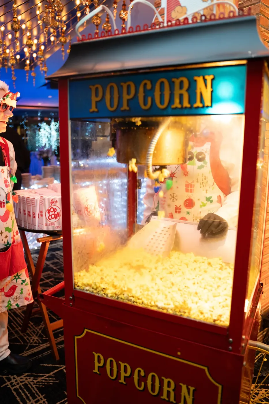 Popcorn cart