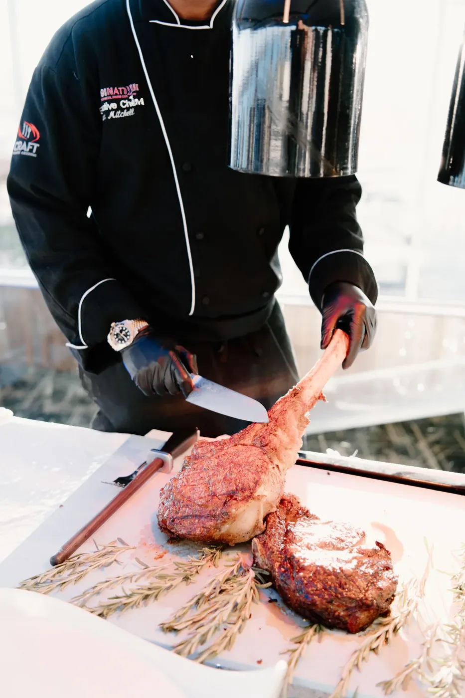 Chef slicing at the carving station